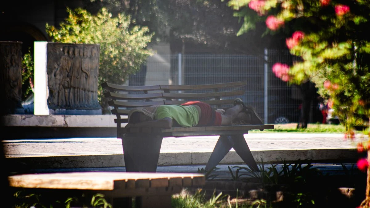 La Iglesia mendocina cargó contra Gobierno y municipios por las personas en situación de calle