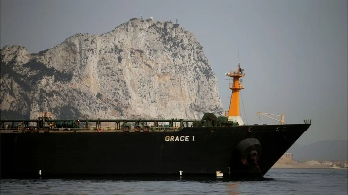 El barril de petróleo se dispara tras el inminente bloqueo de Trump al estrecho de Ormuz