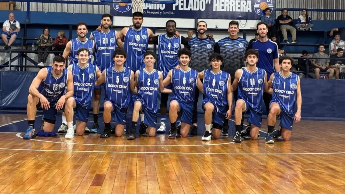 Al rojo vivo: el torneo Clausura de básquet tiene dos líderes