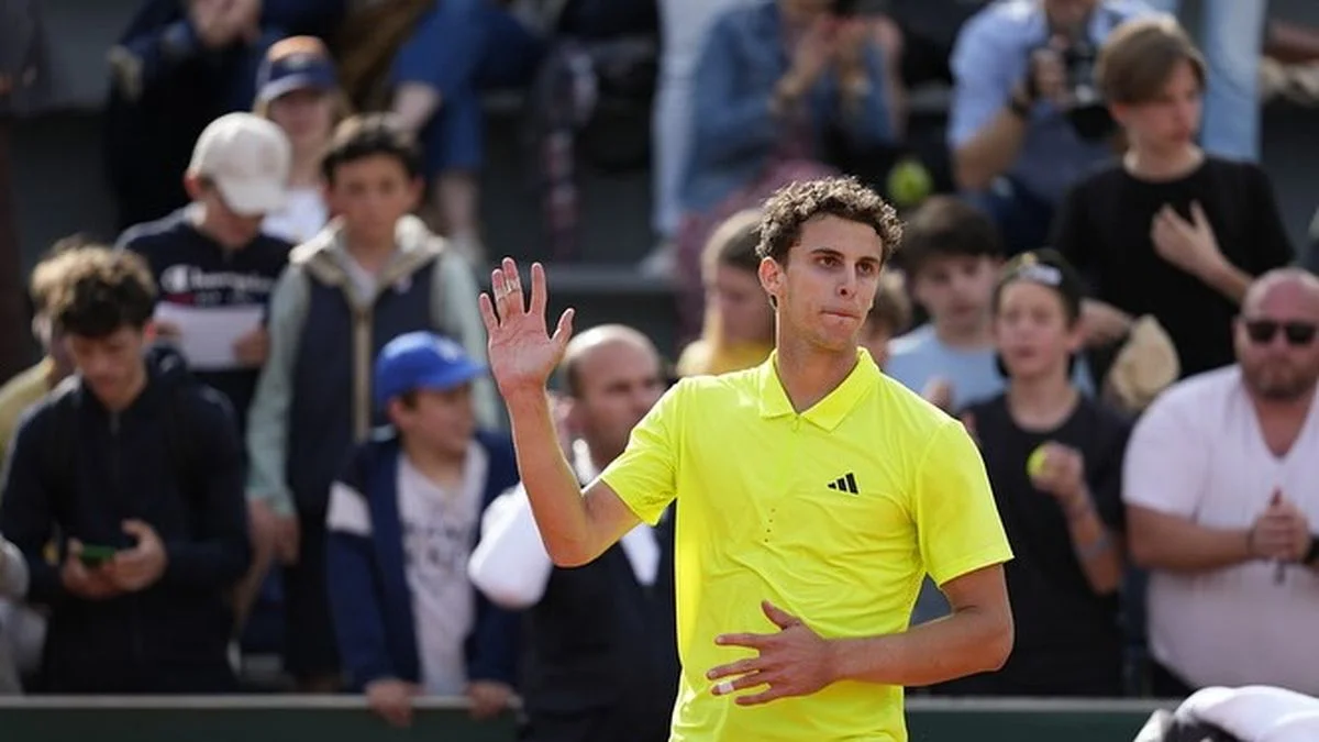 Juan Manuel Cerúndolo jugará la final en Gstaad; Francisco Cerúndolo y Carabelli fueron eliminados en Bastad