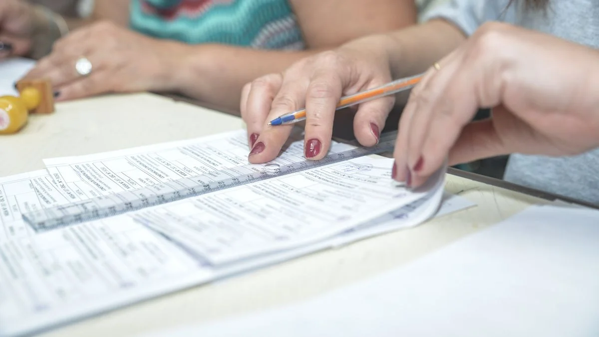 Cerraron las escuelas en una jornada de elecciones marcada por la baja participación