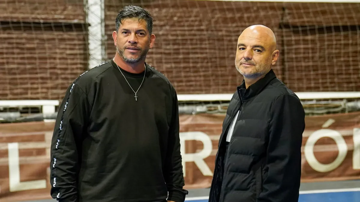 Orsi y Gómez asumieron en Newell's y le enviaron un osado mensaje a Messi
