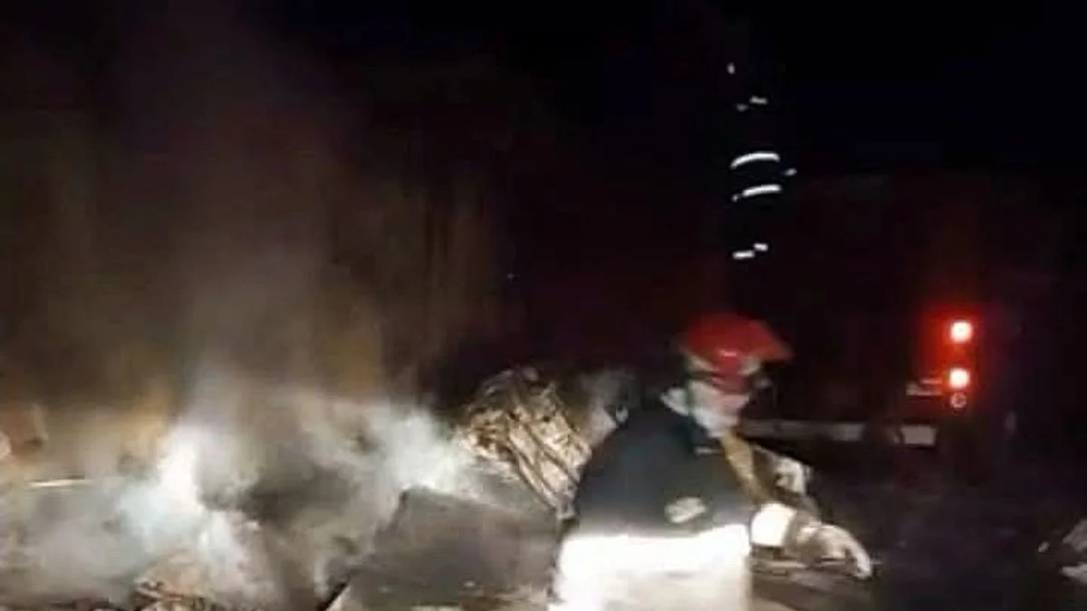 Incendio en una casa de General Alvear: se fue y la llamaron porque se quemó lo que tenía en el patio