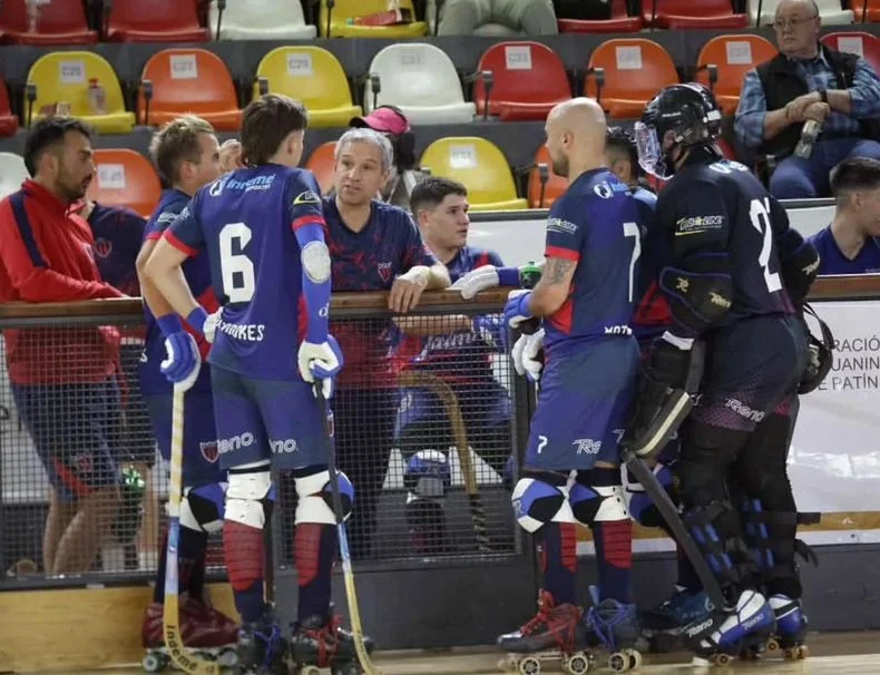 Talleres volvió a perder en el Mundial de Clubes de hockey sobre patines / Arnold Comu