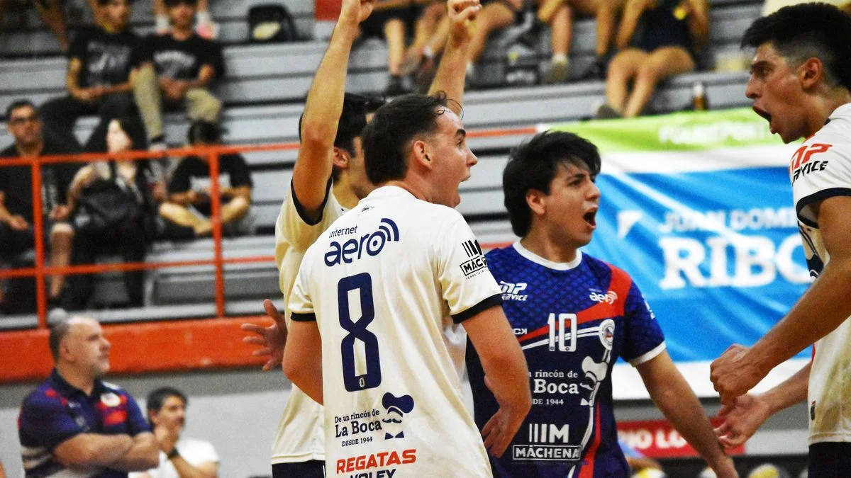 Vóley: Regatas sacó ventaja en la final del torneo Clausura
