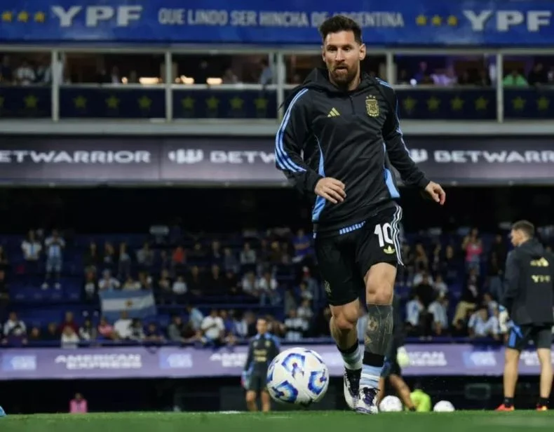 Lionel Messi no jugará las Eliminatorias Sudamericanas por lesión.