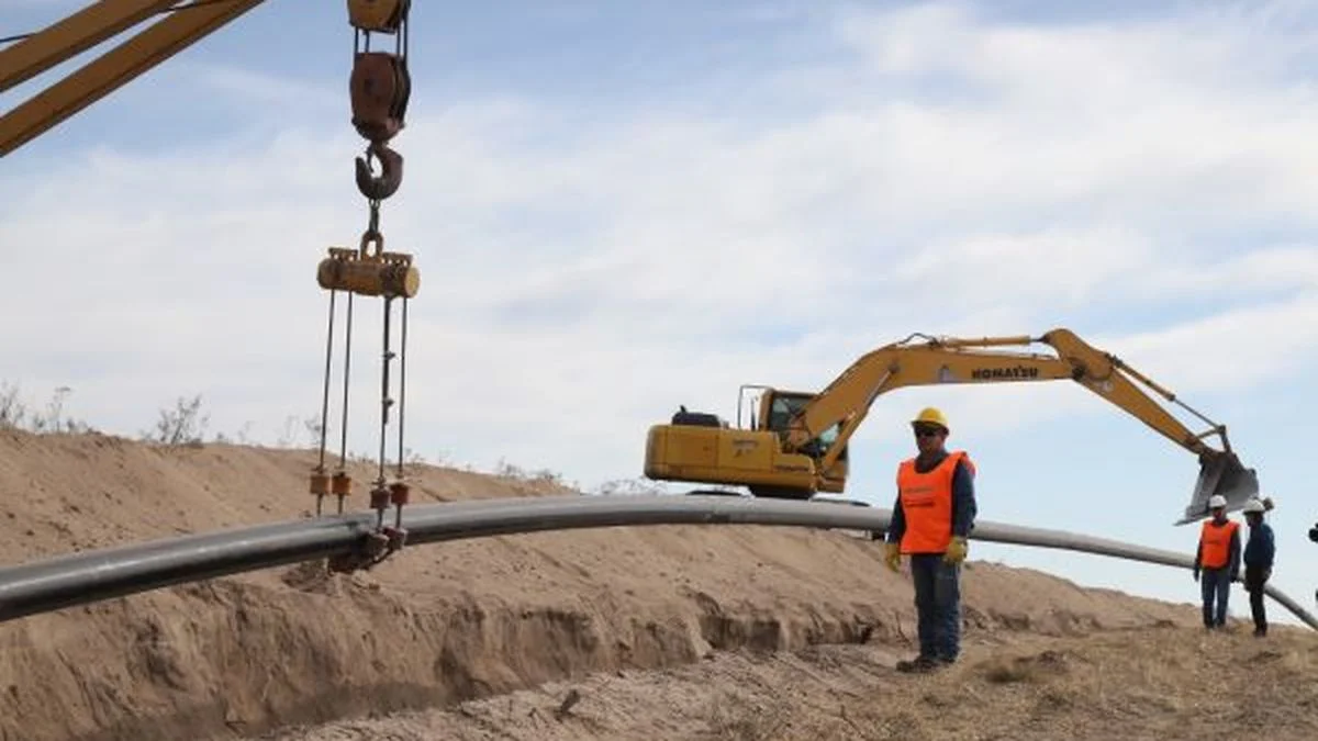 Gasoducto: pelea en el "barro" para una de las obras más importantes del Sur provincial