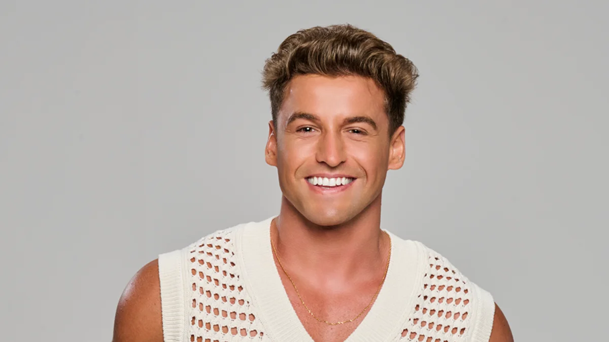 Tremenda jugada en Gran Hermano: Manu Ibero ganó el liderazgo y prohibió el voto de 11 jugadores