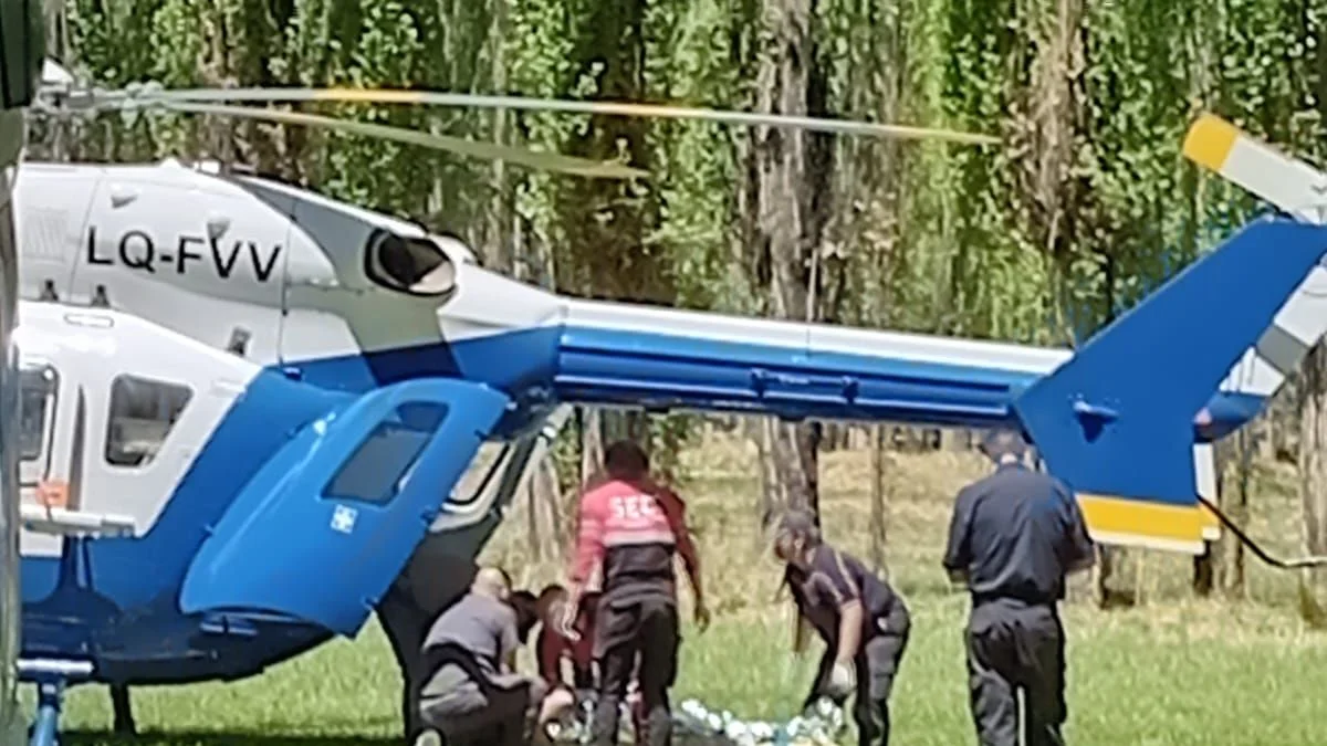 Incidente en Ruta 7: los turistas heridos fueron trasladados en helicóptero