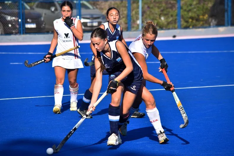 Mendoza cayó en las semifinales del Argentino de Selecciones Sub 14 de hockey sobre césped femenino.