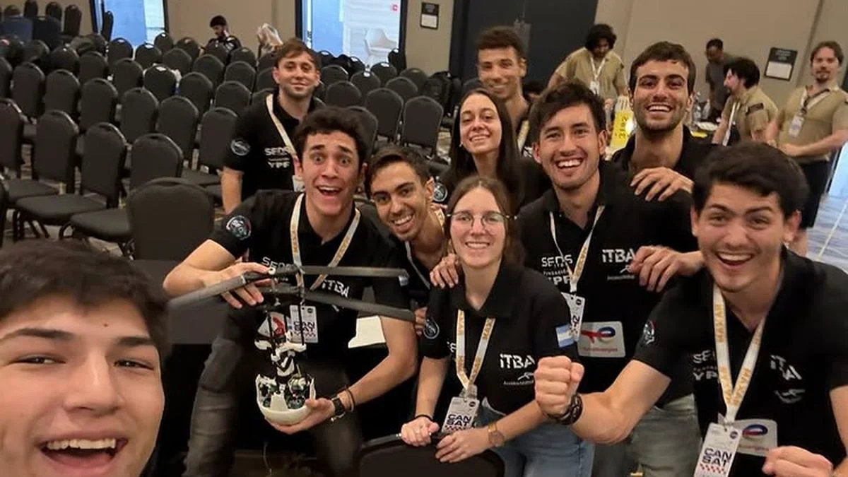 Alumnos campeones del mundo: un joven de General Alvear logró la gloria en EE.UU.