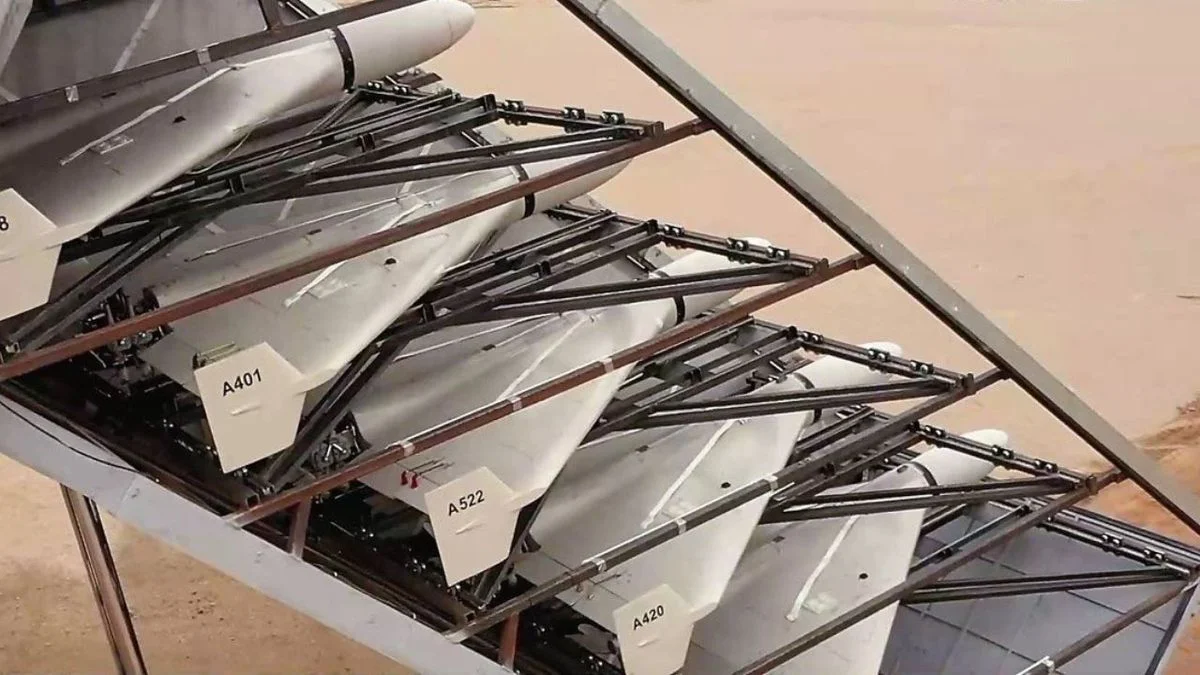 Israel intercepta 40 drones y asegura haber asesinado a otro científico nuclear en la ciudad iraní de Qom