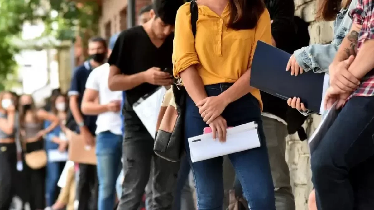 Desempleo en alza: el primer trimestre de 2025 cerró con la peor cifra desde la pandemia