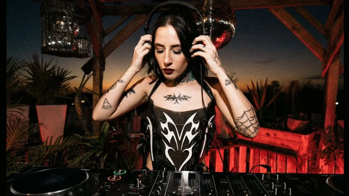 Fiesta Corex: techno, vanguardia y un cierre de lujo con Milena Adamis