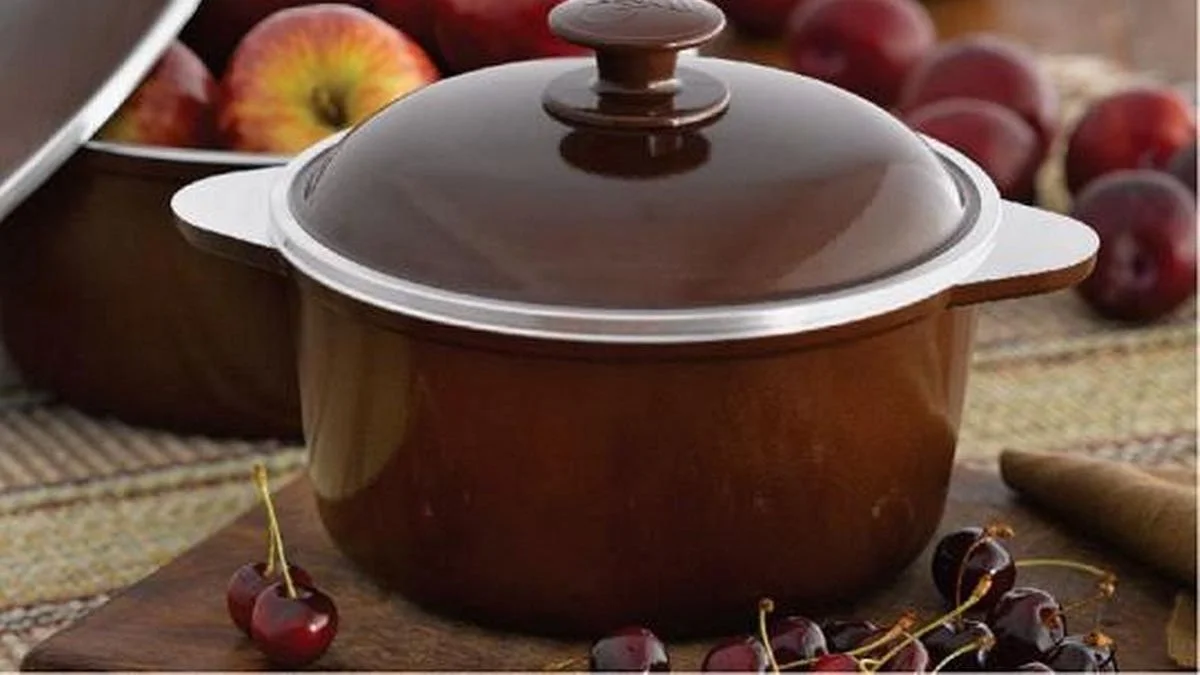 Importación y despidos: la fábrica de las ollas Essen redujo el 10% de su plantilla