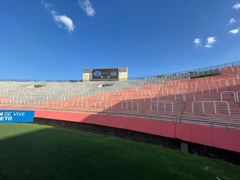 Malvinas vacío por la sanción a Godoy Cruz.