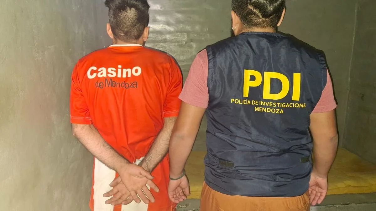 Detienen a un sospechoso por el crimen de un hombre que apareció calcinado en una camioneta