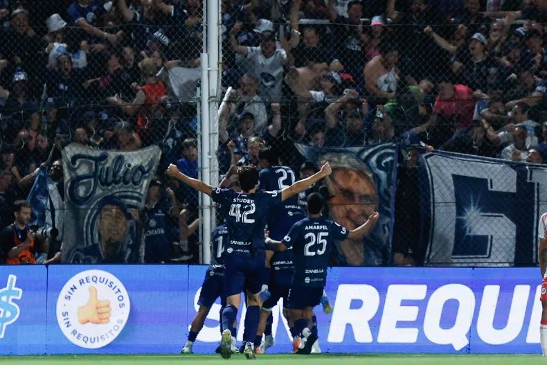 Una figura de Independiente Rivadavia podría salir del club.