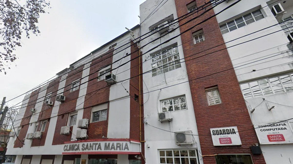 El ministerio de Salud bonaerense inspecciona la Clínica de Villa Ballester donde hallaron fetos humanos