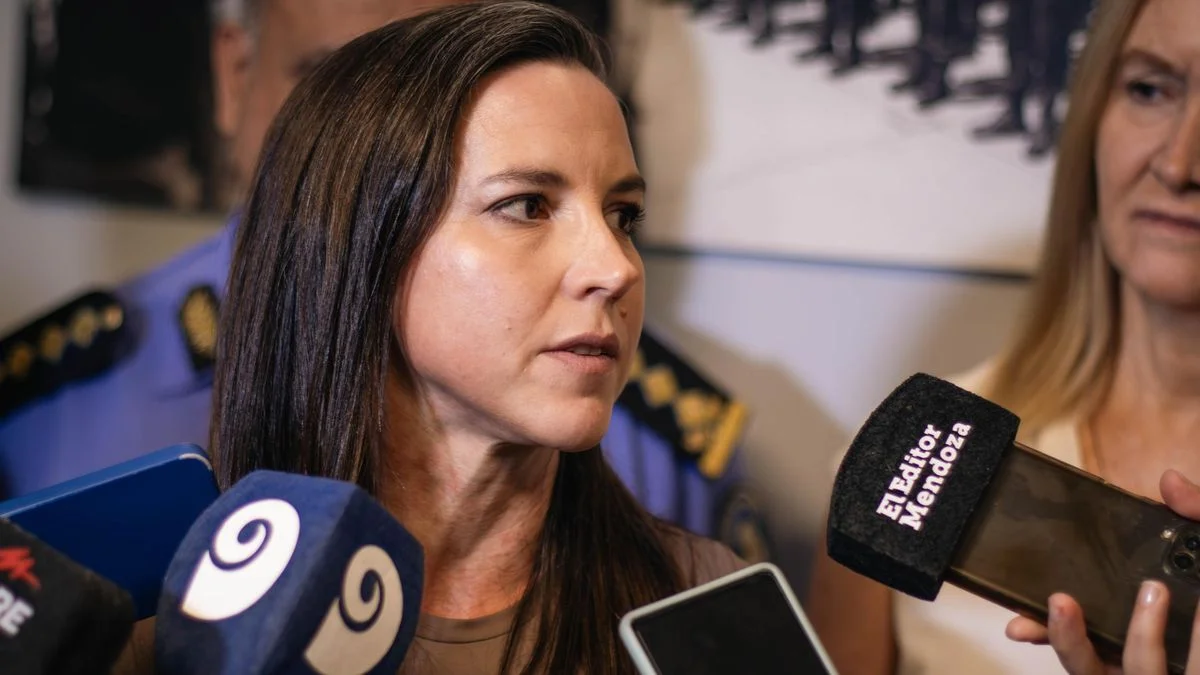 Debate de San Jorge en el Senado: encerrarán a los manifestantes en un corralito en la plaza Independencia