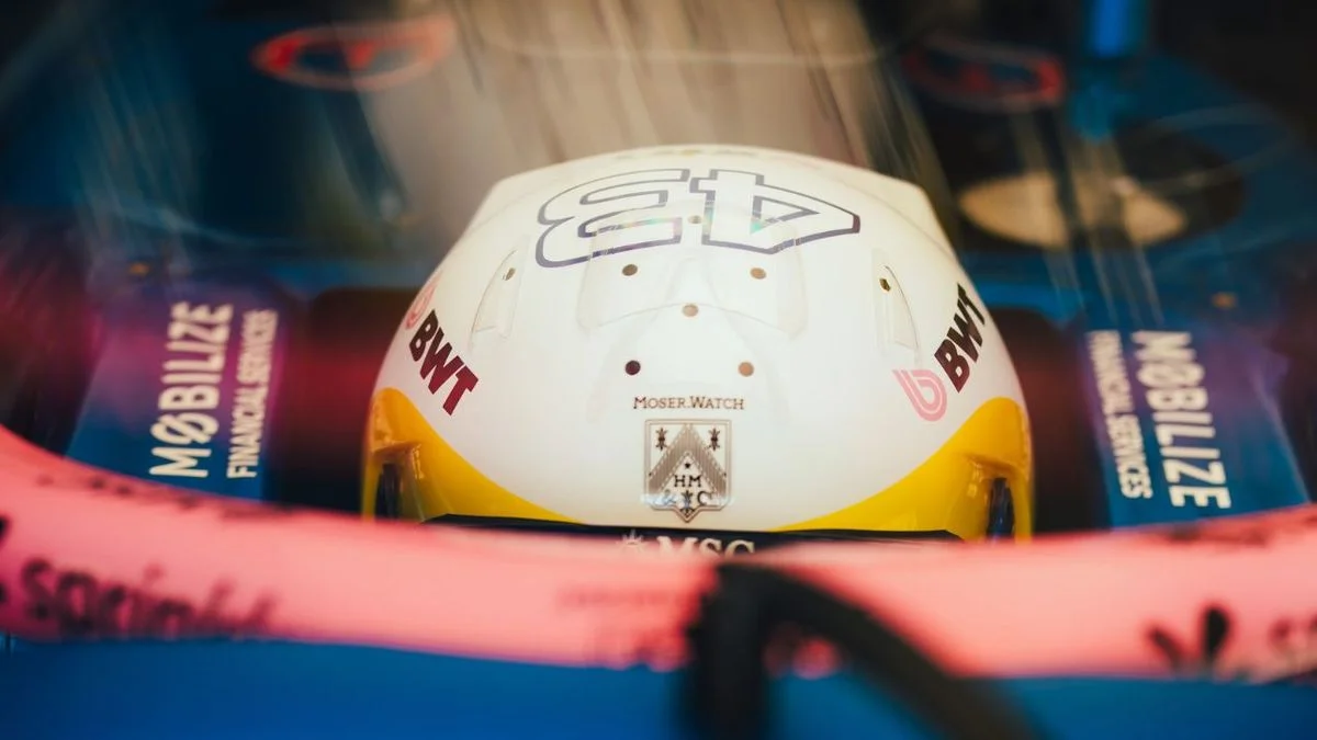 El casco de Franco Colapinto que esconde un guiño a la gesta más grande del automovilismo argentino