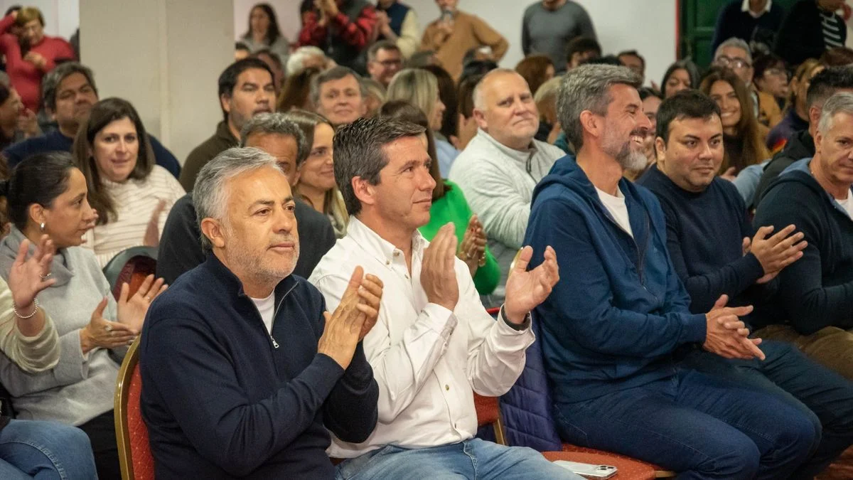 A días del cierre de listas en la UCR, se confirma un nombre clave en la conducción
