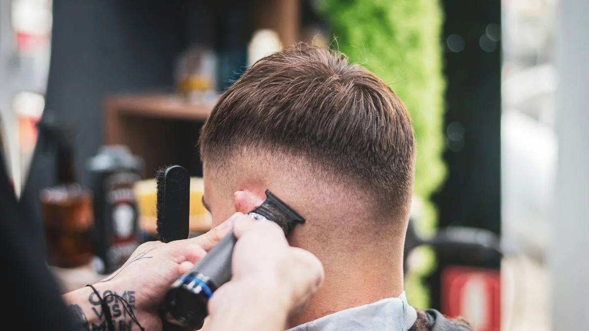 Cortes de pelo gratuitos para más de 200 chicos en La Favorita