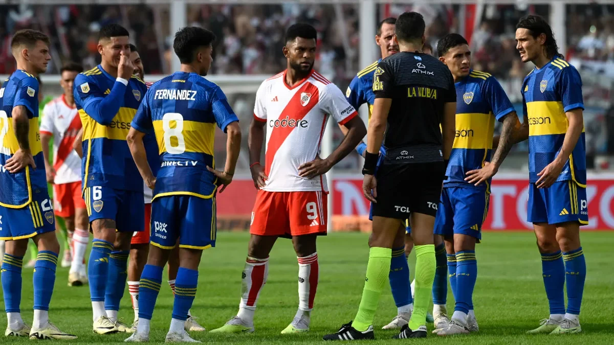 Revelaron quién será el árbitro del Superclásico entre River y Boca
