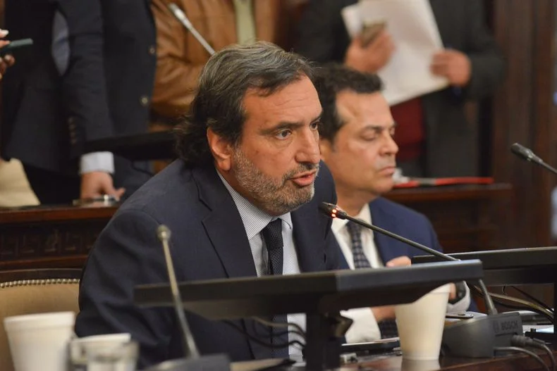 Ariel Pringles (La Unión Mendocina), senador por la oposición que votó a favor de los decretos que trató el Senado.