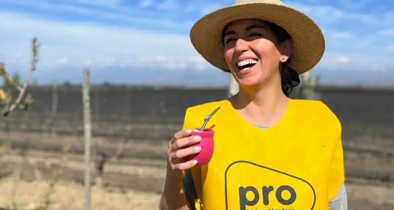 Gisella Talquenca, la candidata del Pro a diputada nacional por el frente que se le enfrenta a Javier Milei.