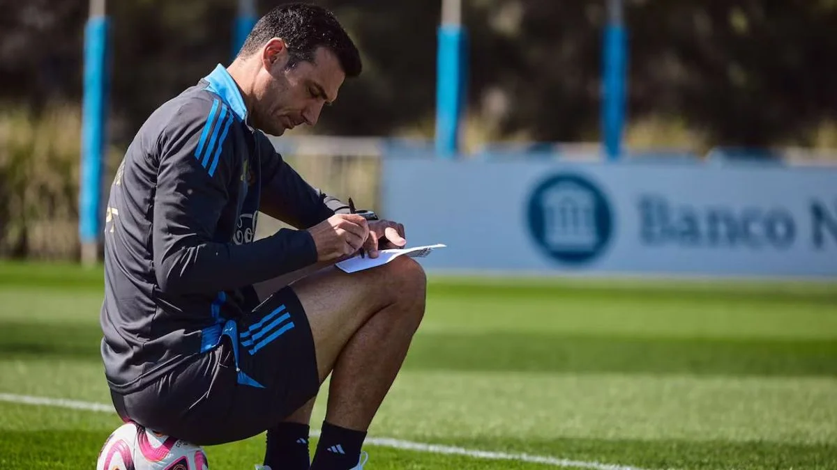 Pateó el tablero: las promesas del fútbol argentino que Scaloni citó de urgencia antes del Mundial 2026