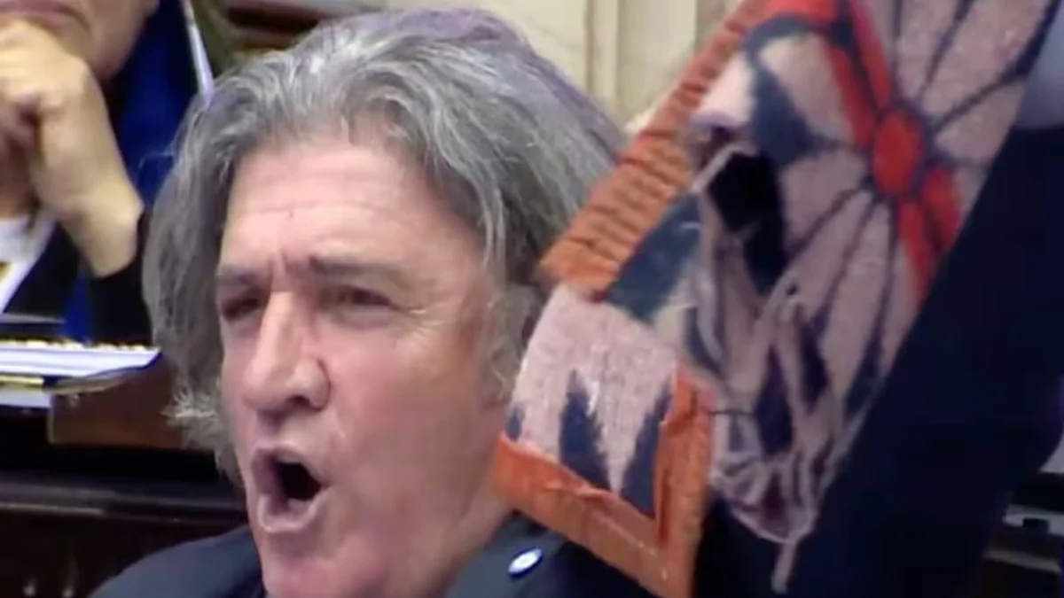 Carrera electoral: José Luis Ramón lanza sus propuestas "con la frazada al hombro y el corazón al frente"