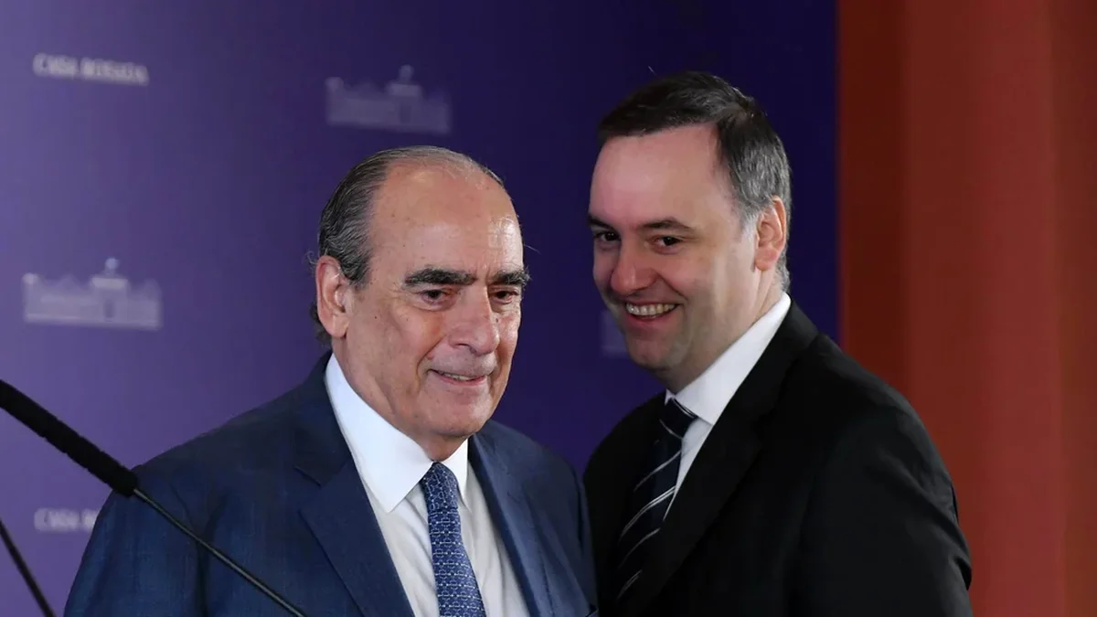 Adorni le bajó el precio al pataleo de Mauricio Macri: "El Gabinete lo elige el Presidente"