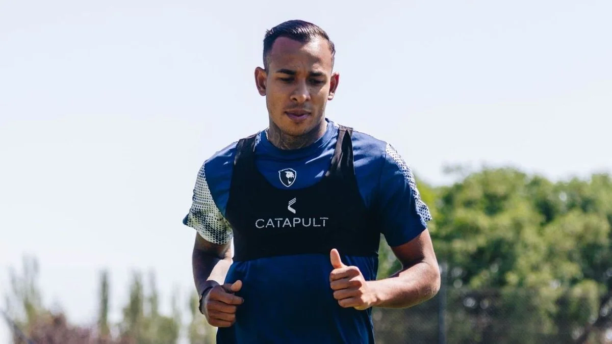 Independiente Rivadavia rechazó una exorbitante suma de dinero por Sebastián Villa