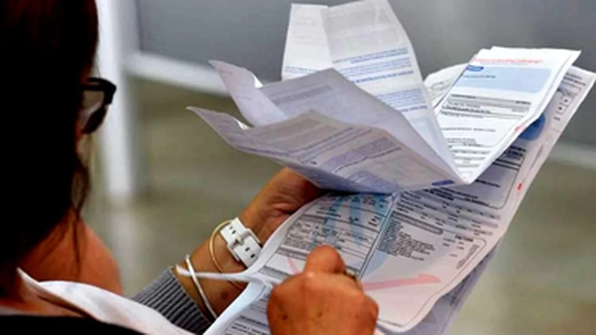 La inflación que no se ve: cómo impactan los aumentos del boleto, la luz y el agua en los salarios de enero