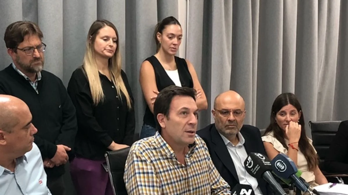 Un proyecto busca que el IPV no entregue casas a "amigos" del Gobierno