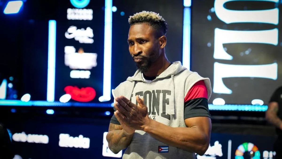 William Scull, el cubano que vendía frutas en Mendoza y buscará destronar a Canelo Álvarez en Arabia Saudita