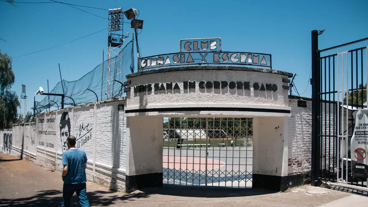 Gimnasia se medirá con Godoy Cruz en un amistoso.