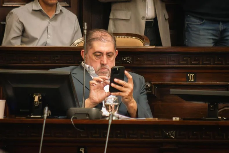 Duilio Pezzutti, senador peronista pero con monobloque aparte, acompa&ntilde;&oacute; al oficialismo en los cambios que alcanzan a jueces penales.&nbsp;