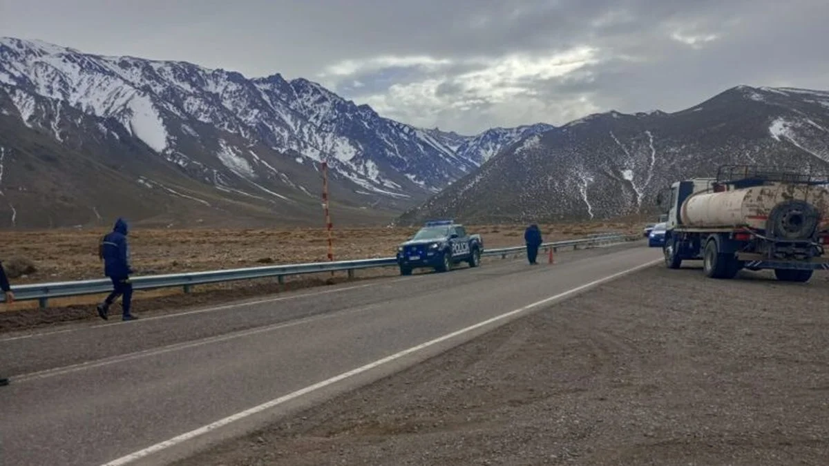 Vialidad Provincial mejora la principal ruta de acceso a Las Leñas