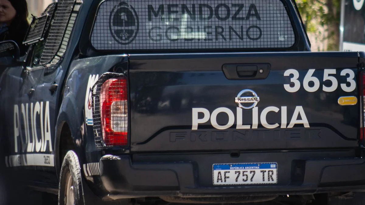 Desesperada búsqueda de una madre de 29 años y su hijo de 14