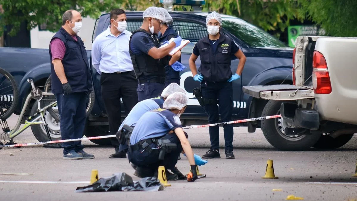 Atropelló y mató a un presunto ladrón que entró a su casa de Las Heras para robar una bicicleta