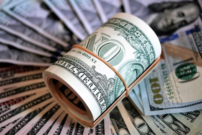 El dólar bajó por segundo día consecutivo.