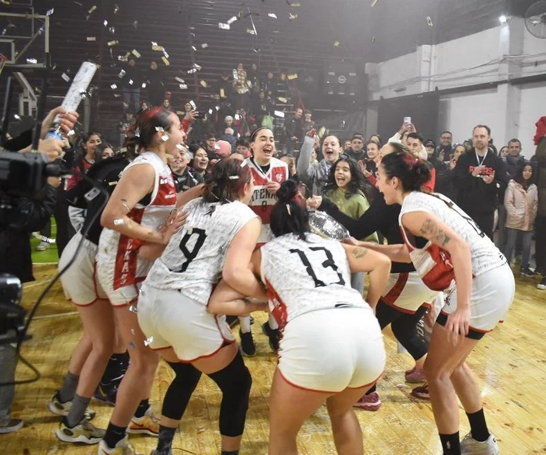 Atenas es el rey del básquet femenino.