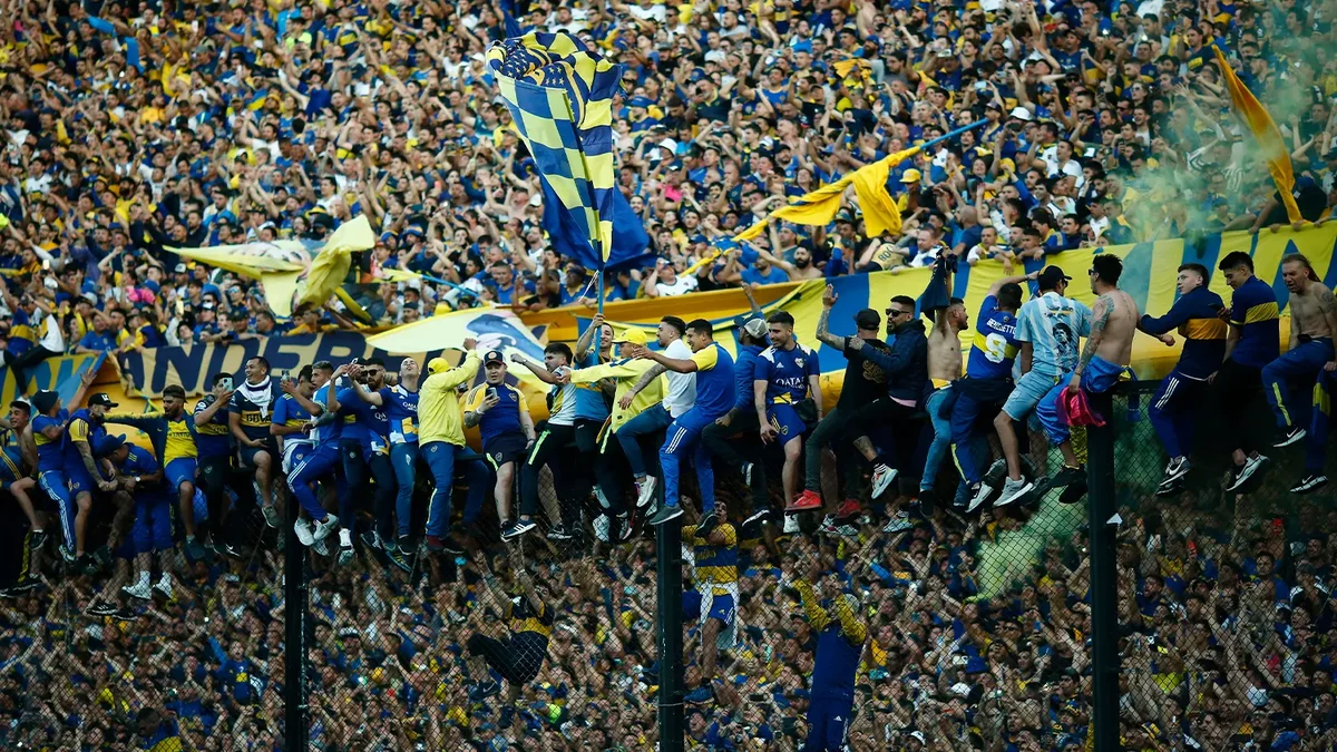 ¿Apriete? La barra de Boca visitó a los jugadores a minutos del choque con Cruzeiro por Copa Libertadores