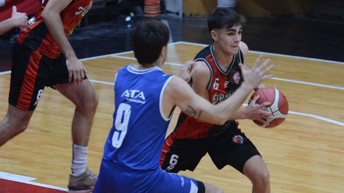 Básquet: Atenas recuperó la memoria y le pone pimienta al Apertura