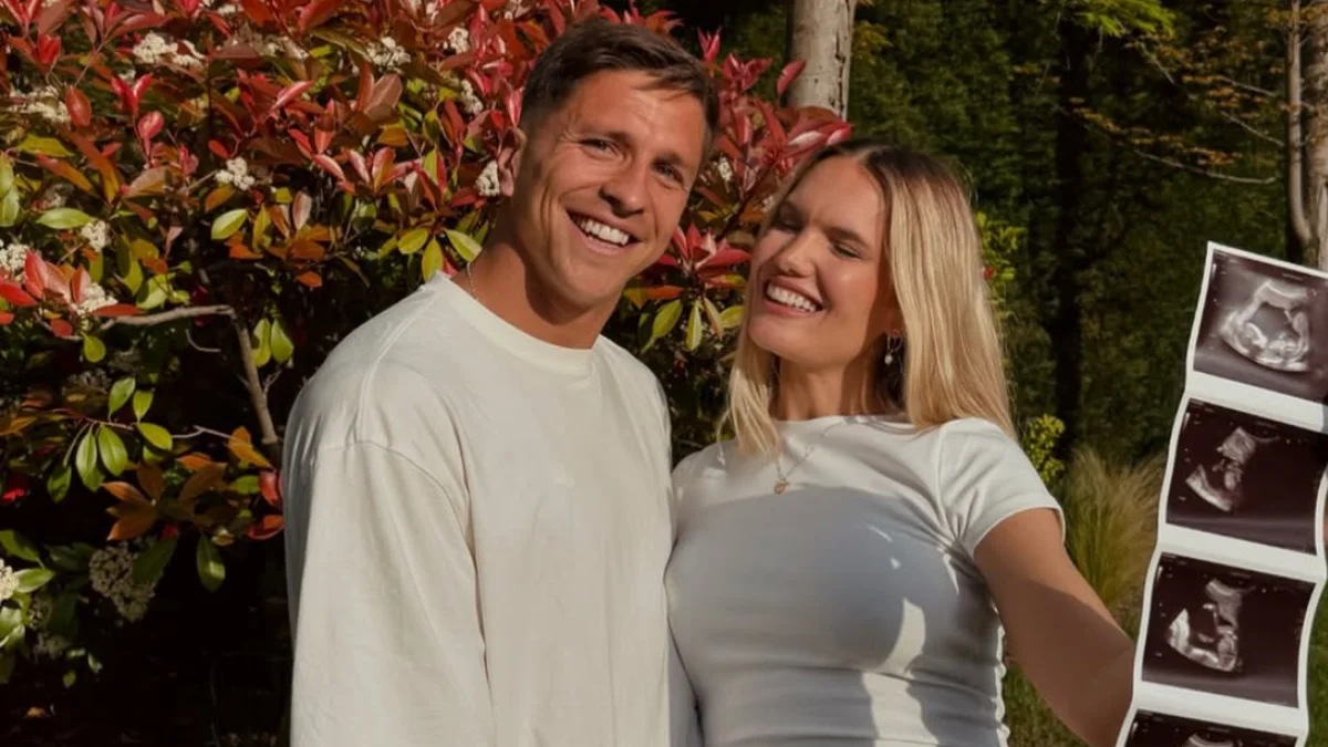 Gianluca Simeone y Eva Bargiela compartieron las primeras imágenes de su bebé