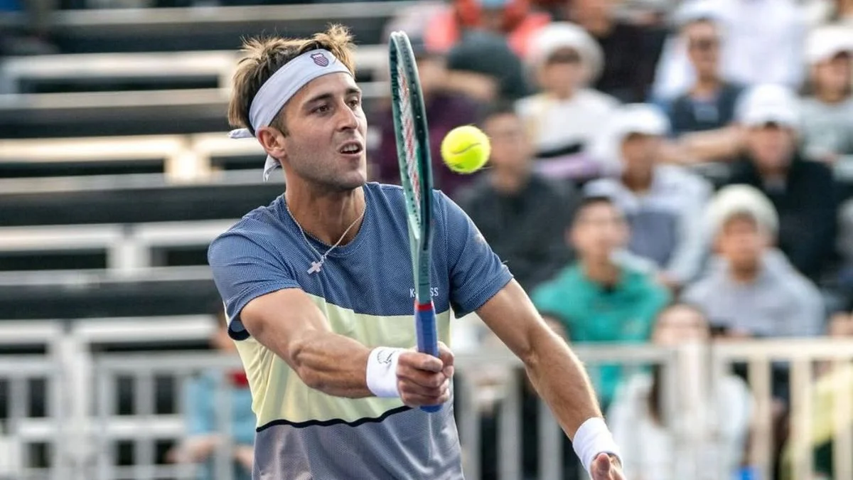 El argentino Etcheverry se despidió rápido del ATP de Auckland y llega al Australian Open envuelto en dudas