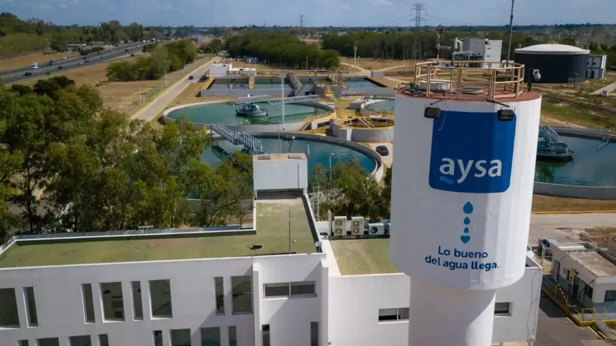 El Gobierno nacional avanza con la privatización de AySA: deberá ser tasada por un banco