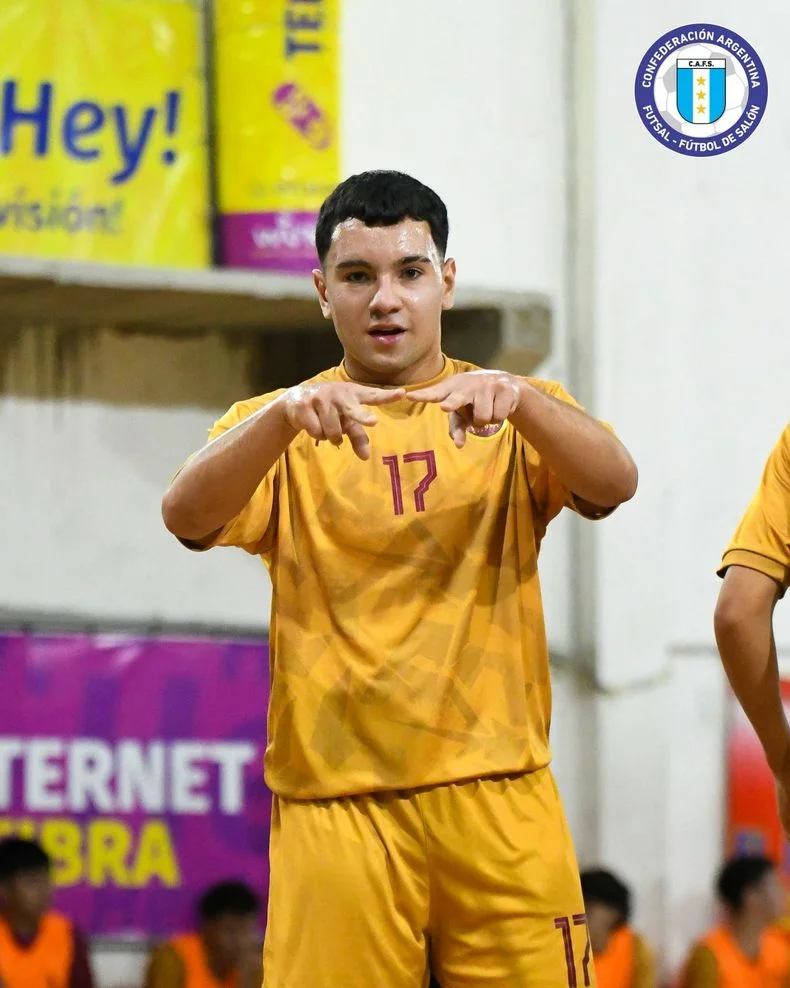 Mendoza gole&oacute; 16-0 a Los Antiguos en el Argentino de Selecciones C17 de f&uacute;tbol de sal&oacute;n.